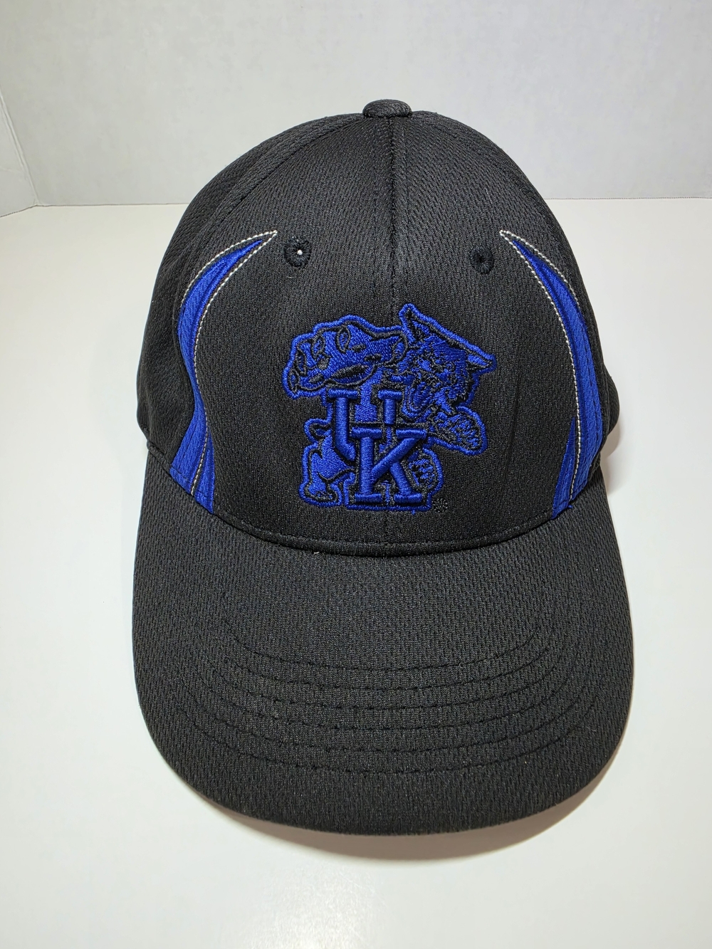Kentucky Wildcats Black and Blue Baseball Cap Cativating Headwear Adjustable